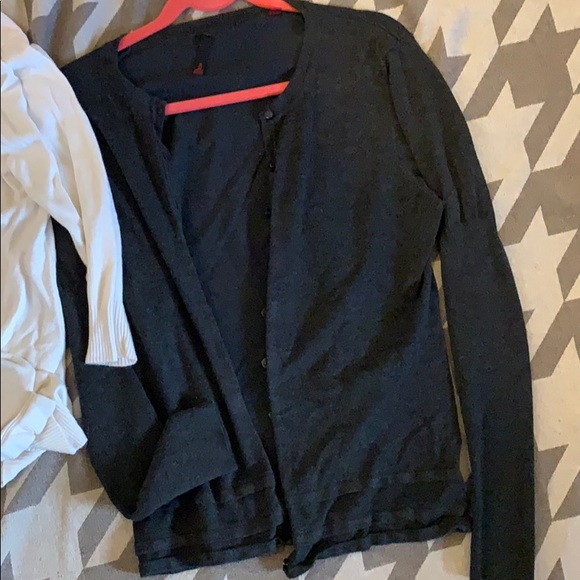 Cardigans - Picture 2 of 4